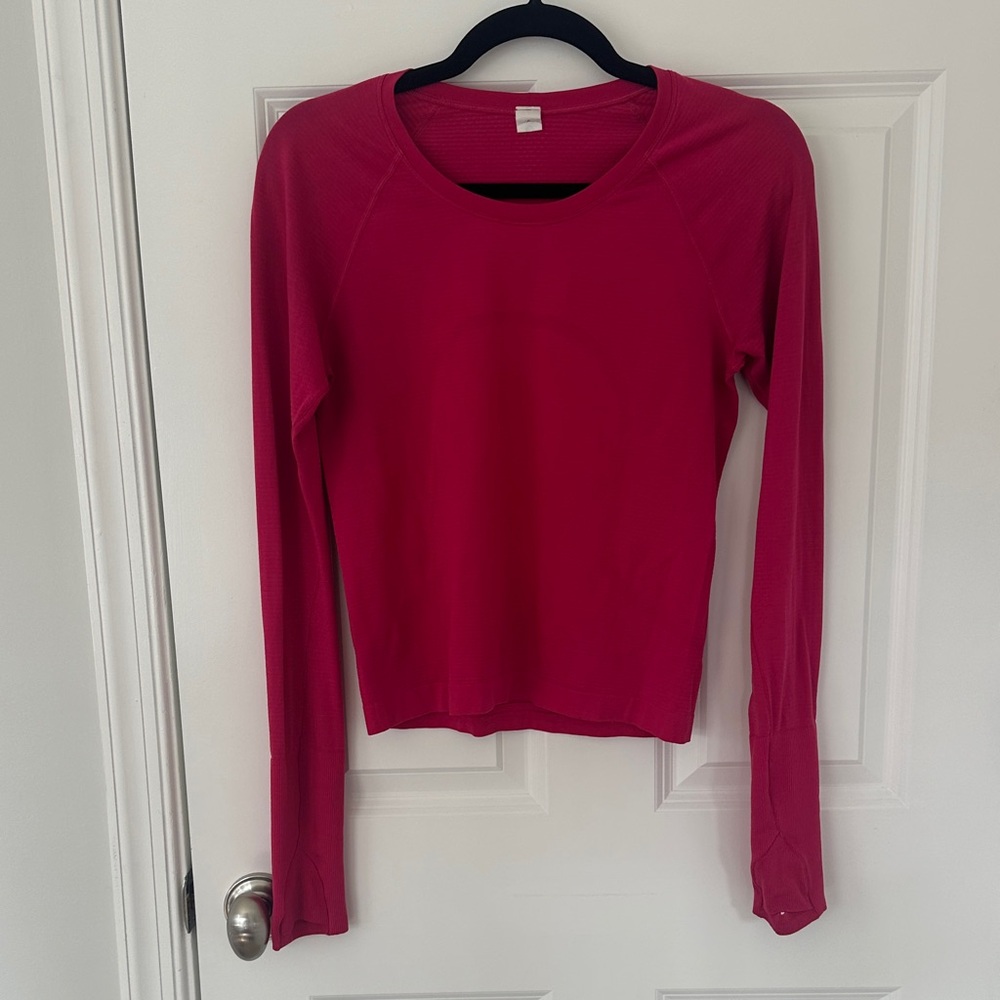 Lululemon Swiftly Waist Length Long Sleeve Top